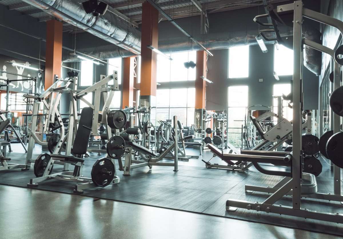 Qué tiene que tener un local para poder montar un gimnasio local comercial deportivo