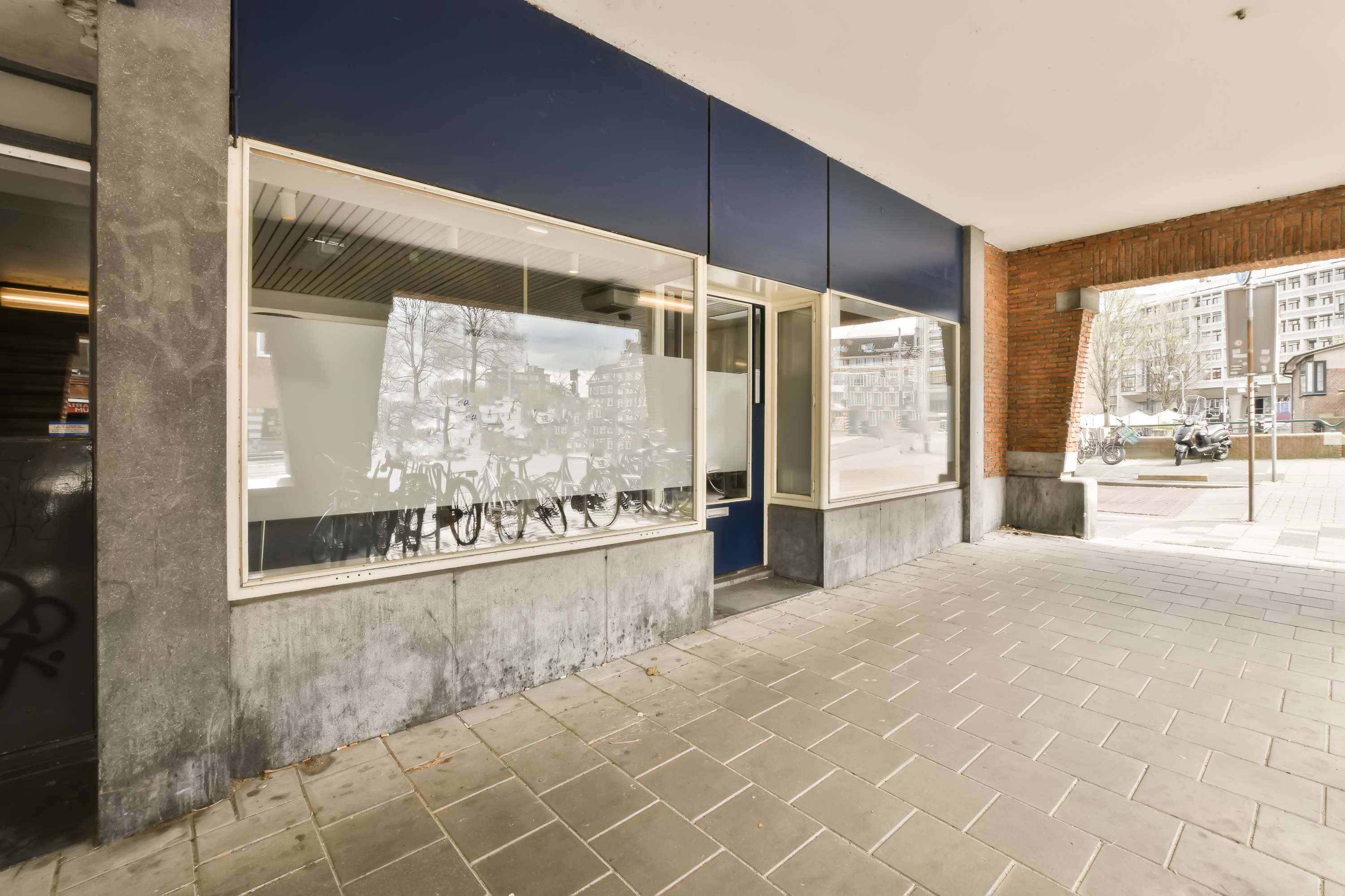 Transforma un local comercial en trasteros